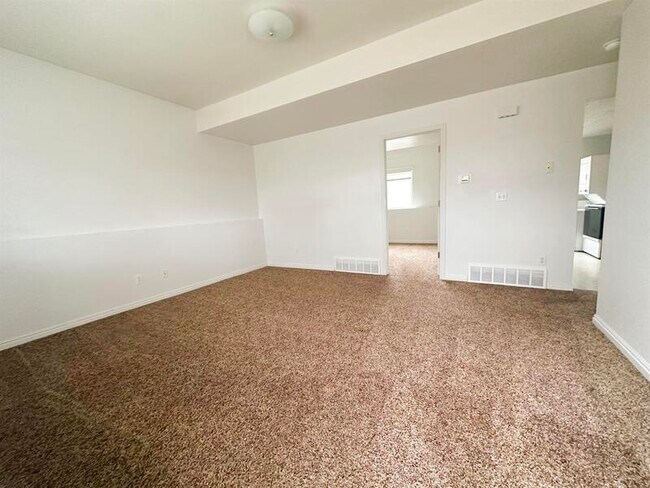 Foto del edificio - 759 W 400 N