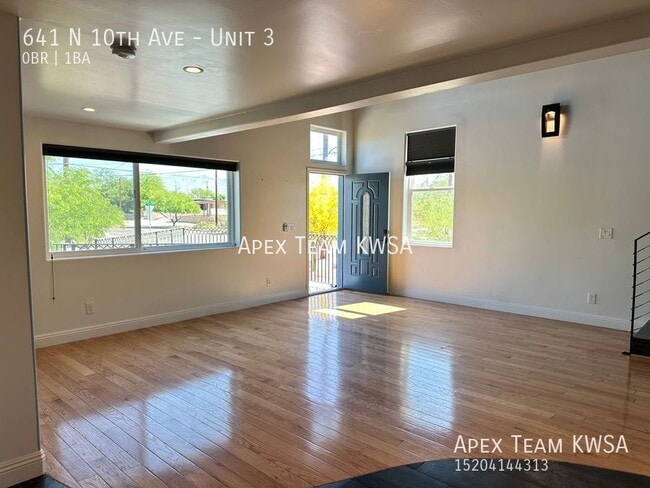 Building Photo - 641 N 10th Ave