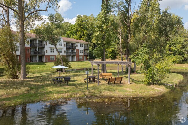 Foto del edificio - Ponds at Georgetown Apartments