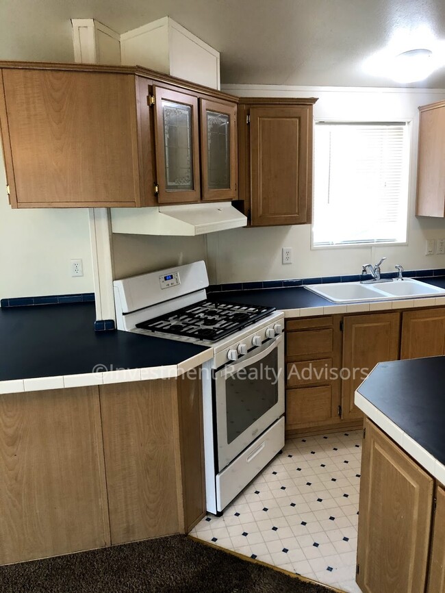 Foto del edificio - 421 N 200 W St