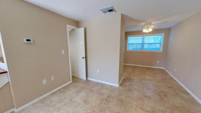 Foto del edificio - 30 Elton St