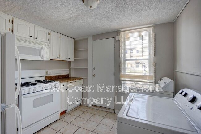 Foto del edificio - 1822 McHenry St