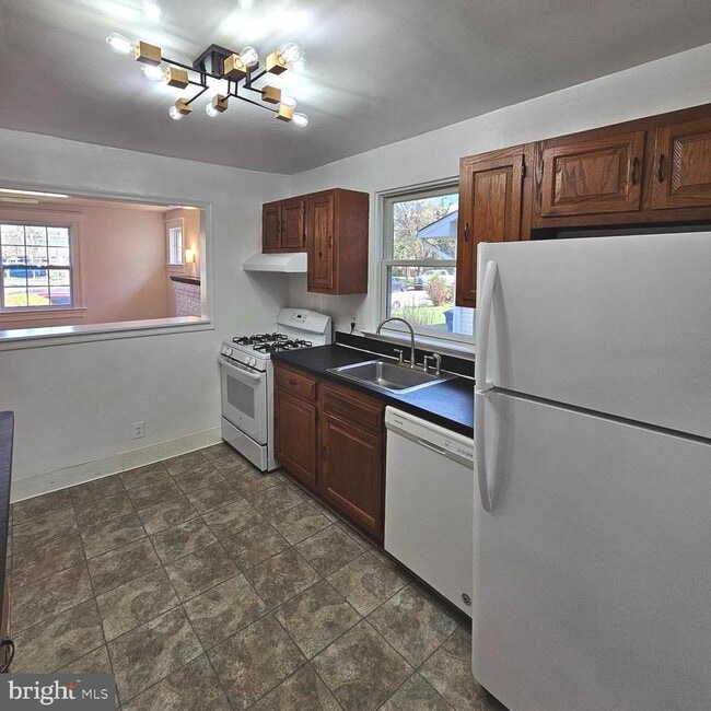 Foto del edificio - 2910 16th St S