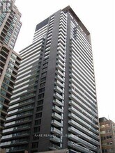 Building Photo - 770 Bay St.