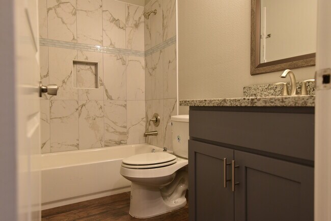 Foto del edificio - 420 Atlanta Ave