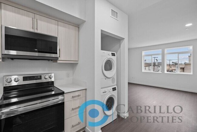 Building Photo - 2724 El Cajon Blvd