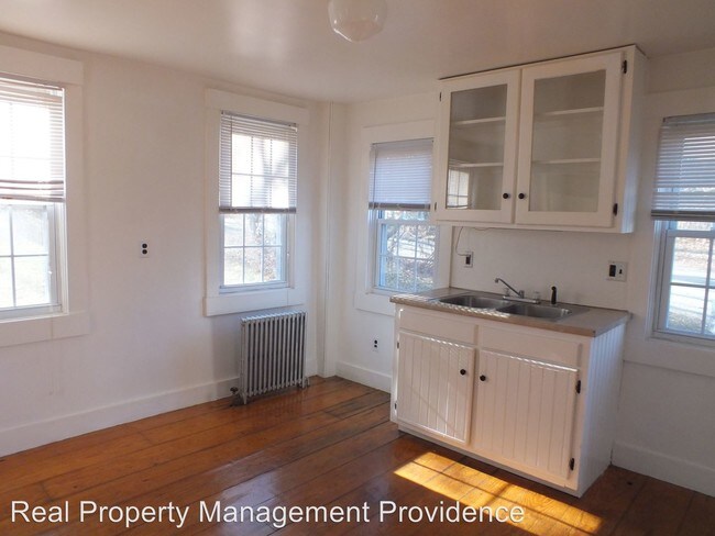 Building Photo - 1 br, 1 bath House - 42 Greenville Ave