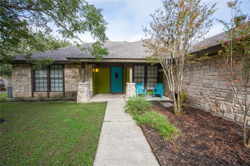 309 Juniper Dr, Mountain City, TX 78610 House Rental in Mountain City