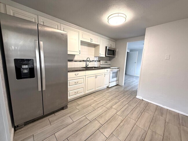 Foto del edificio - 1003 57th Ave Terrace E