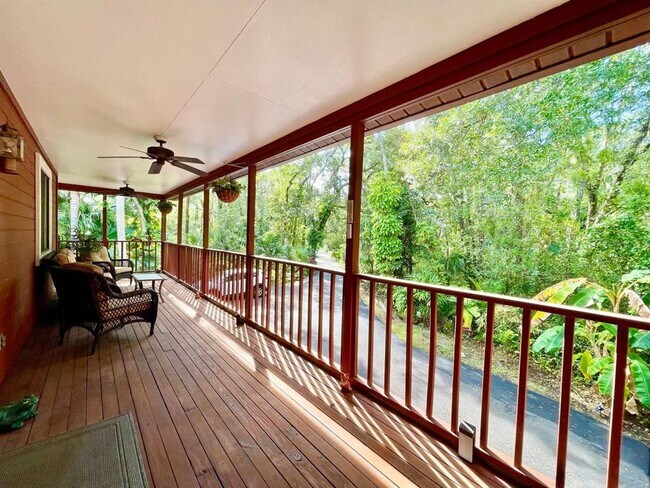 Foto del edificio - 8304 Revels Rd