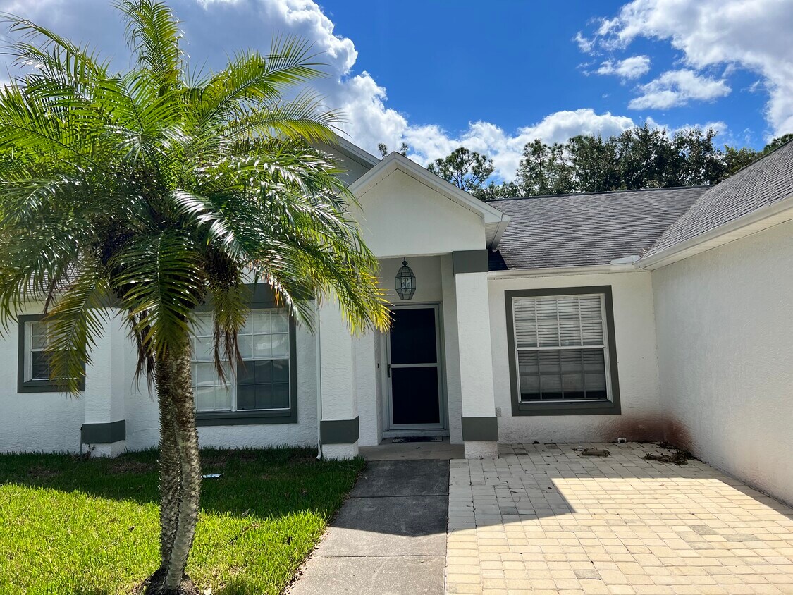 Foto principal - 7780 Scarlet Ct