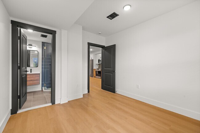 Foto del edificio - 14 Westervelt Pl