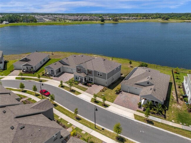 Foto del edificio - 3033 Ella Wy