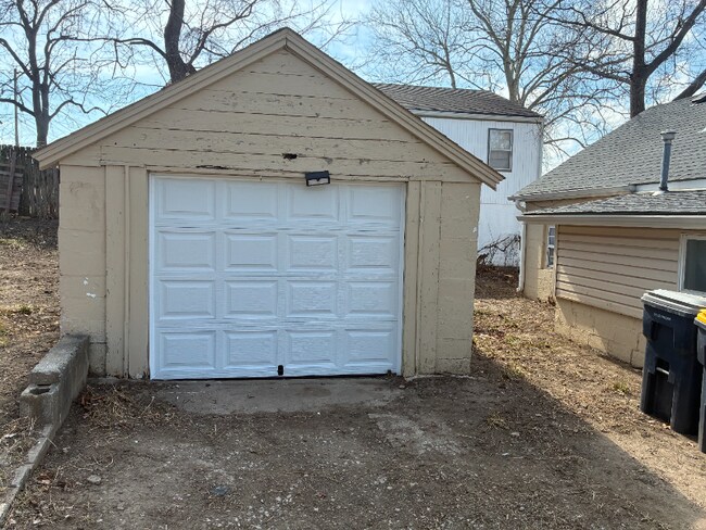 Foto del edificio - 4441 NE Winn Rd