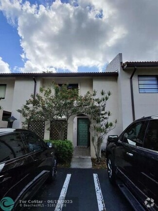 Building Photo - 21682 Cypress Rd