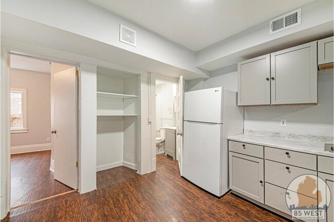 Foto del edificio - 407 11th St NW