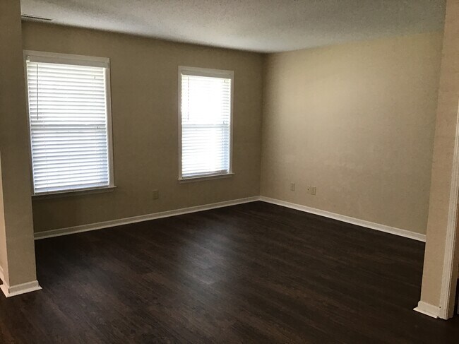 Building Photo - 12645 Republic Drive