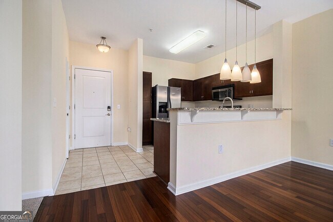 Foto del edificio - 870 Mayson Turner Rd NW