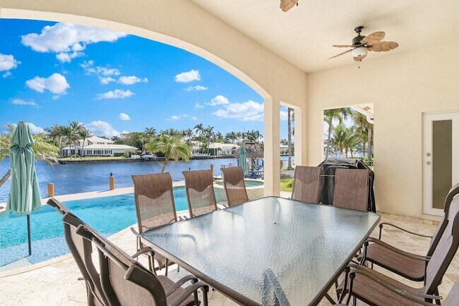 Foto del edificio - 3219 Karen Dr