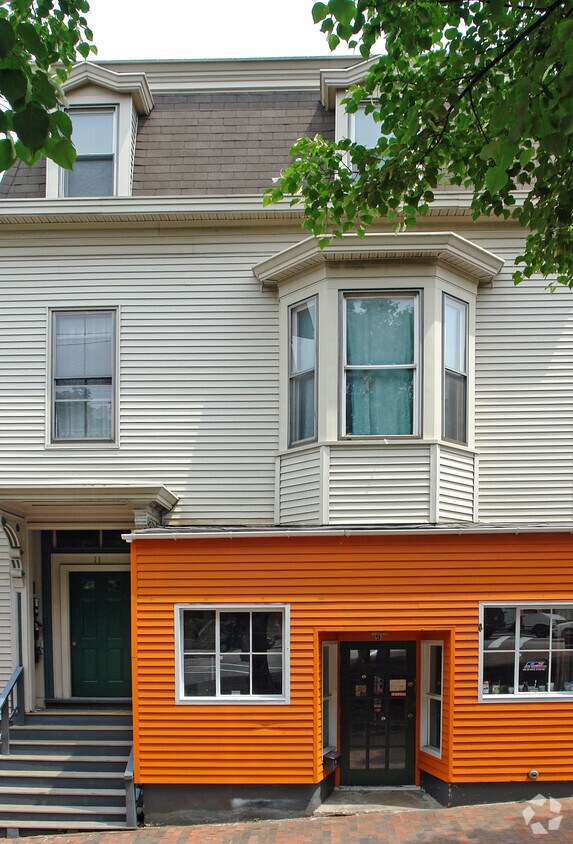 Building Photo - 9 Deering Ave