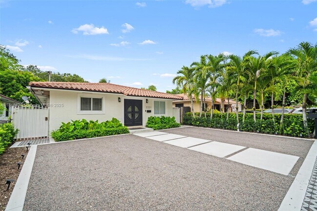 Foto del edificio - 2231 SW 63rd Ave