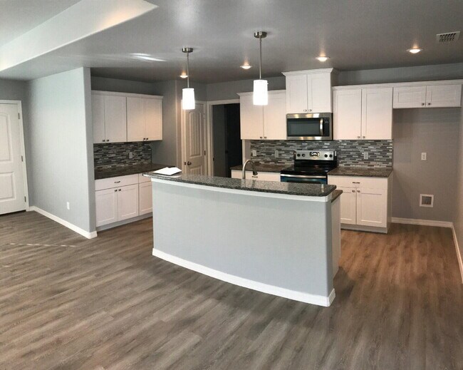 Foto del edificio - 8806 16th St