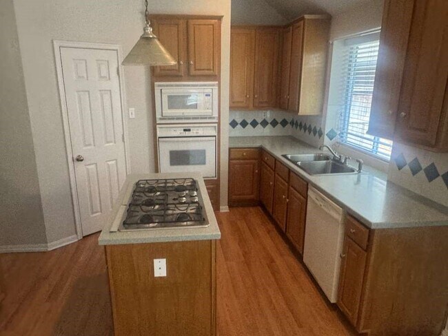 Foto del edificio - 1734 Teal Brook Ln