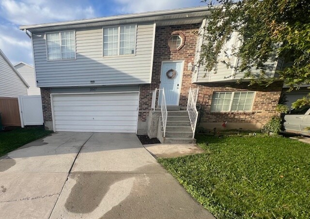 Primary Photo - 3047 Linton Cir