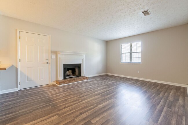 Building Photo - Sheldon Court