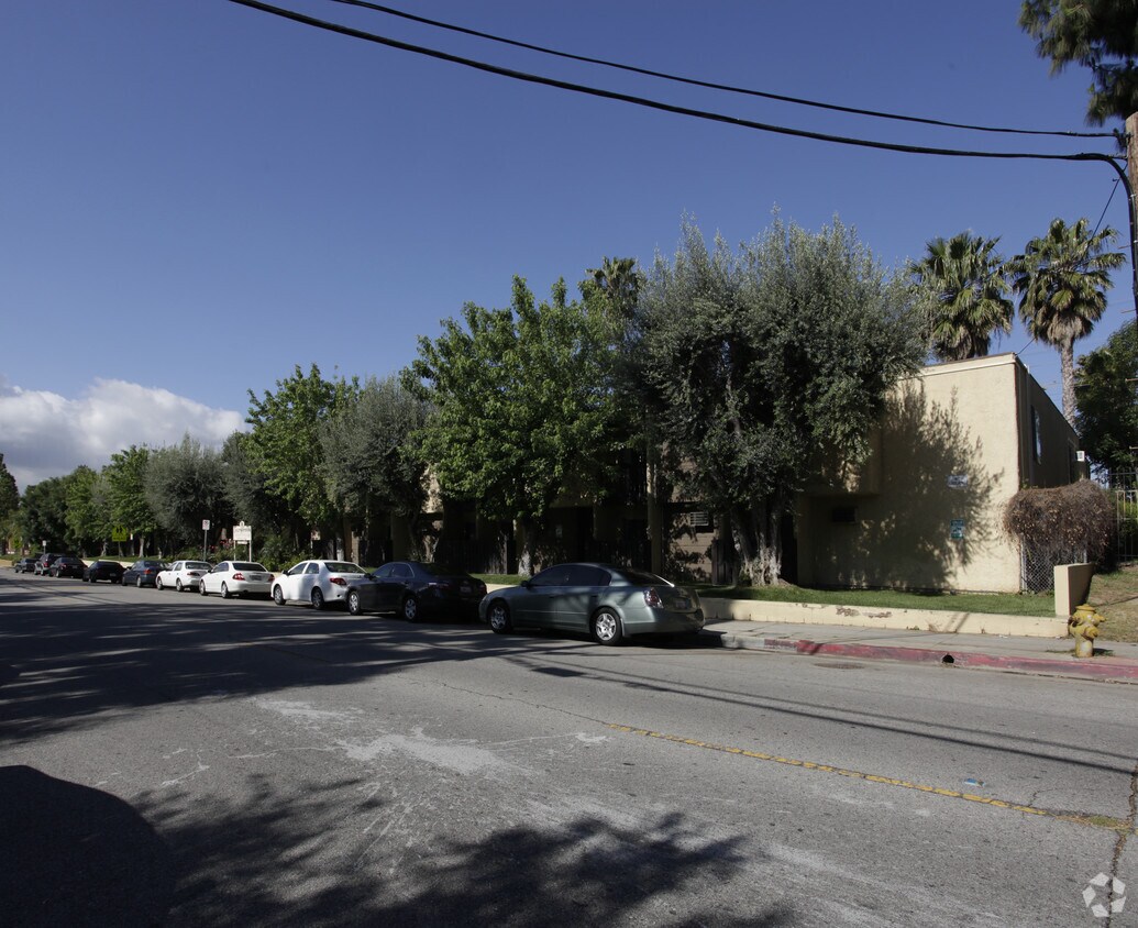 Foto del edificio - Lindley Northwood Apartments