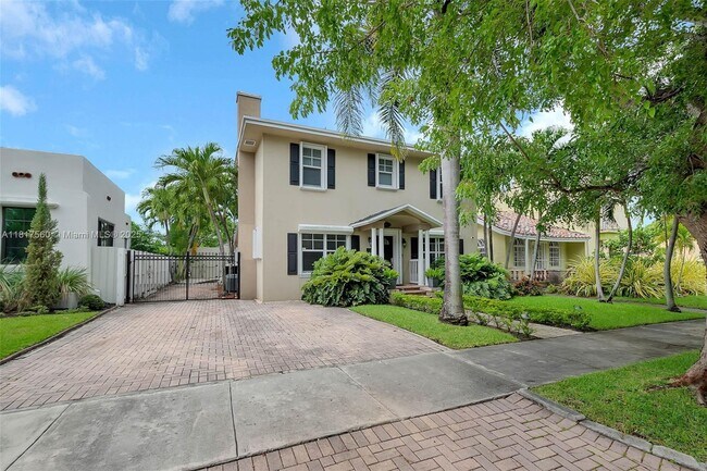 Foto del edificio - 1432 SW 11th St