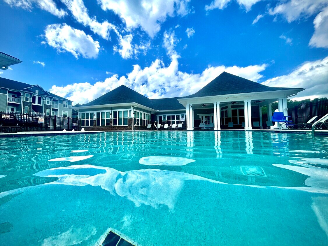 Foto principal - Reflection Pointe NC