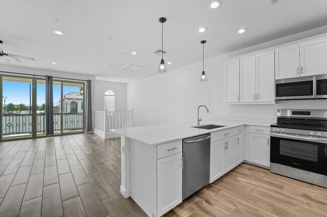 Foto del edificio - Like new Luxurious Modern townhome with 2 Master Suits in Warner Meadows!