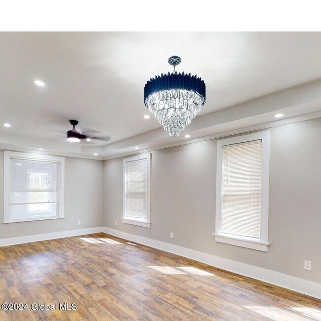 Foto del edificio - 24 Academy St