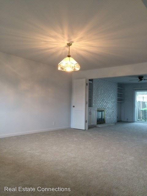 Building Photo - 3 br, 2 bath House - 6559 Crown Blvd
