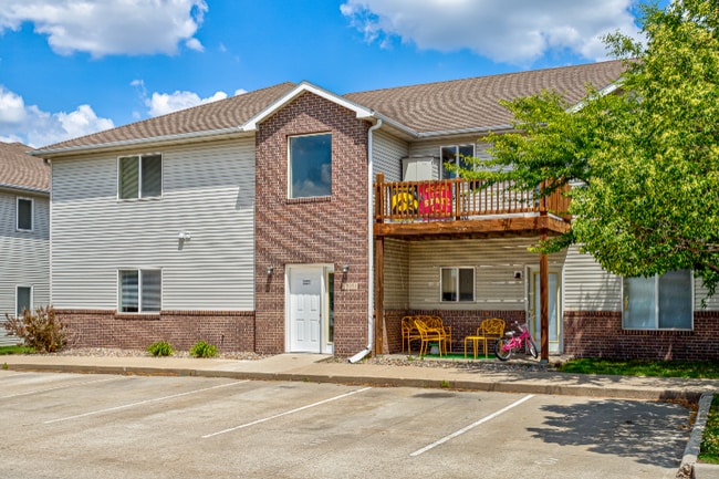 Building Photo - 1509 Prairie Dr