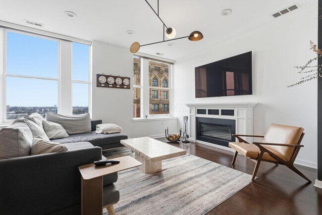 Foto del edificio - 145 N High St