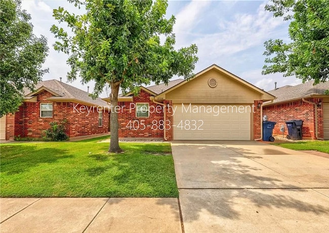 Gorgeous 3 bedroom 2 Bath and 2 Car Home in the Heart of Yukon - Gorgeous 3 bedroom 2 Bath and 2 Car Home in the Heart of Yukon