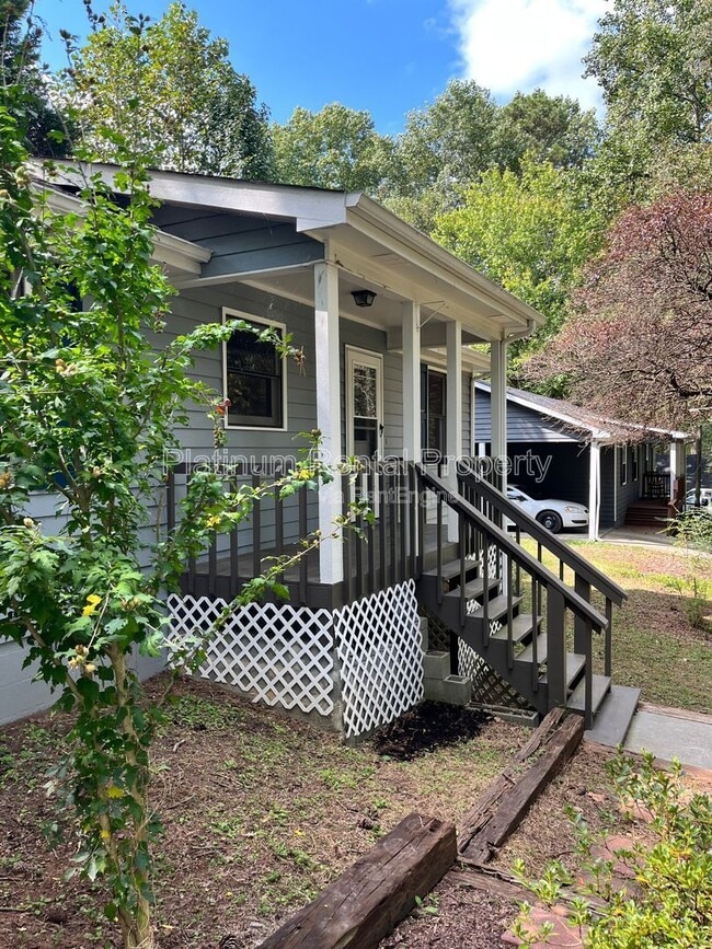 Building Photo - 4545 Bonneville Dr