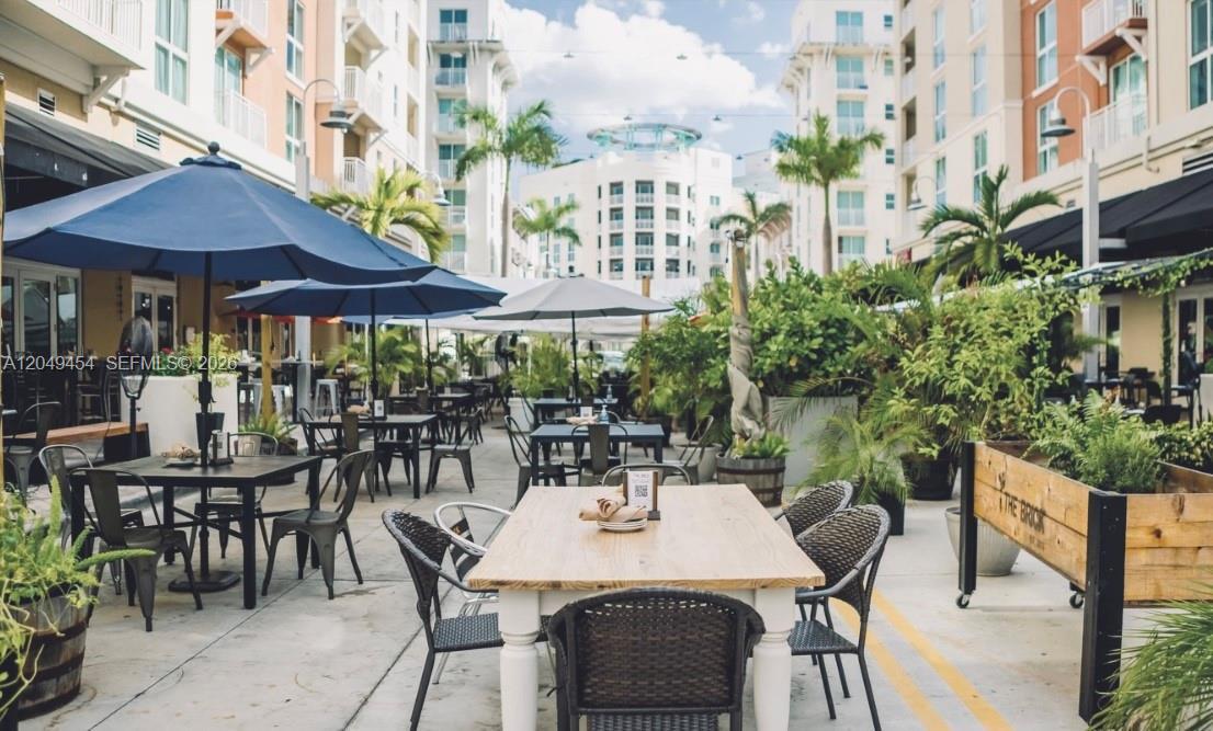 Foto del edificio - 7266 SW 88th St