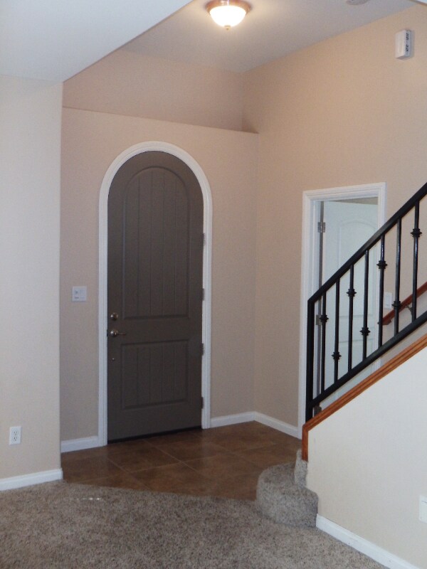Building Photo - 9470 Casa Bellact