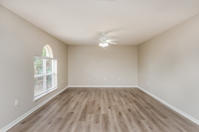 Building Photo - 13513 Mango Bay Dr