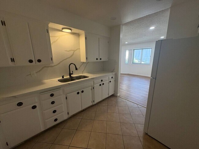Foto del edificio - 4724 W Ashlan Ave