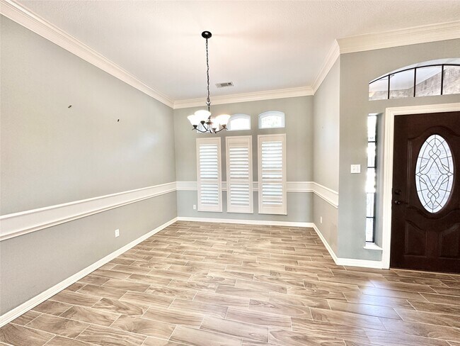 Foto del edificio - 14515 Muirfield Ln
