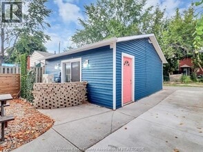 Building Photo - 324 Pierre Ave