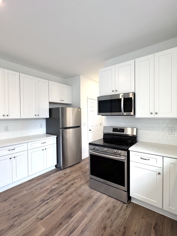 Foto del edificio - 427 Lakeland St