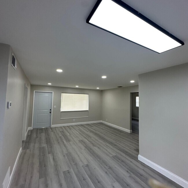 Foto del edificio - 3620 NW 9th St
