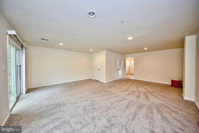 Building Photo - 2965 Galloway Pl