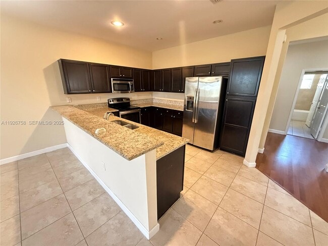 Foto del edificio - 9516 SW 167th Ave