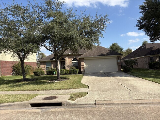 Building Photo - 1909 Highland Point Ct